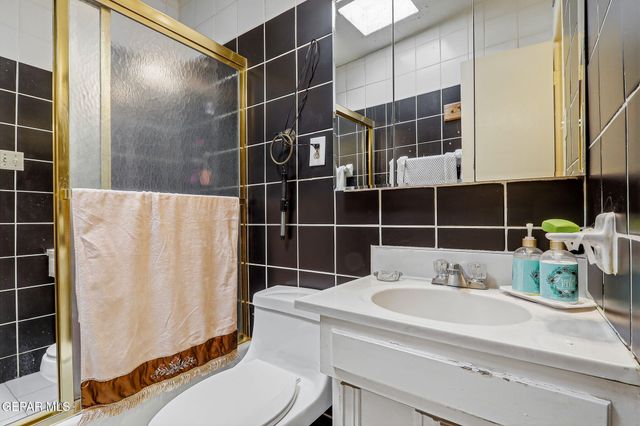 10557 WARREN Street, El Paso, TX 79924
