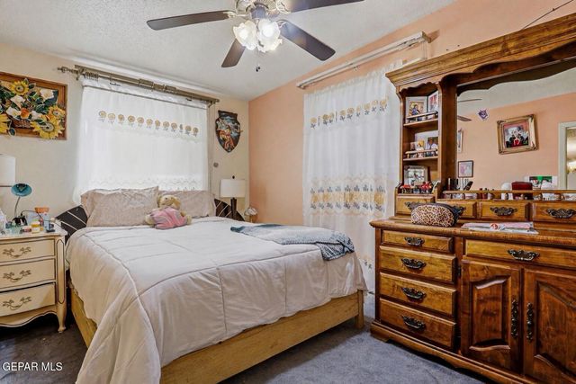 10557 WARREN Street, El Paso, TX 79924