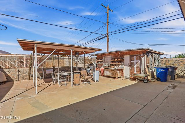 10557 WARREN Street, El Paso, TX 79924