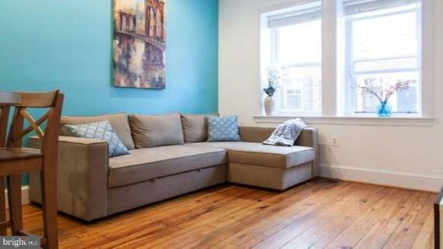 128 PEMBERTON ST, Philadelphia, PA 19147