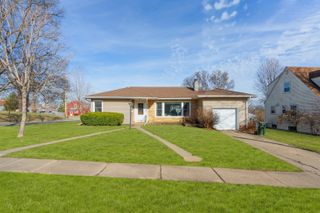 1804 Tremont St Street, Cedar Falls, IA 50613
