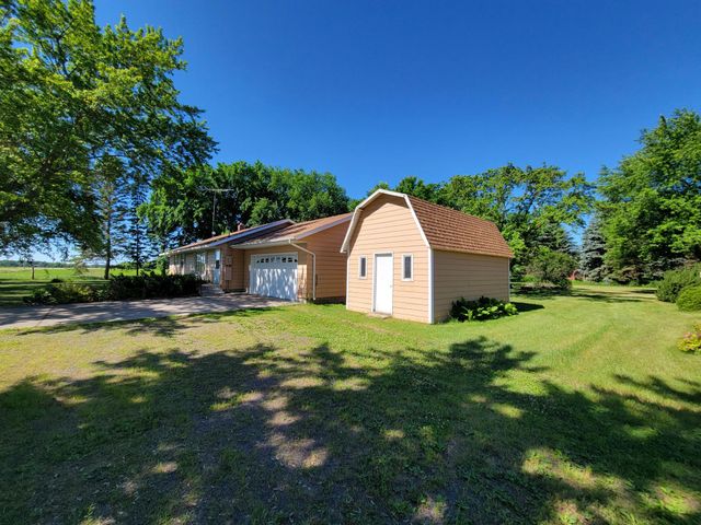 5182 45th Avenue SE, Saint Cloud, MN 56304
