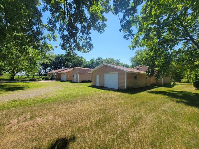 5182 45th Avenue SE, Saint Cloud, MN 56304