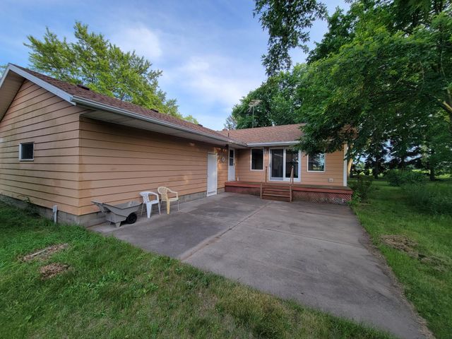 5182 45th Avenue SE, Saint Cloud, MN 56304