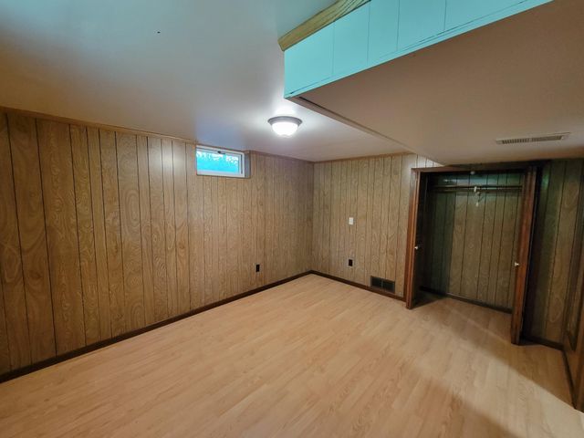 5182 45th Avenue SE, Saint Cloud, MN 56304