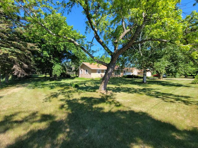 5182 45th Avenue SE, Saint Cloud, MN 56304