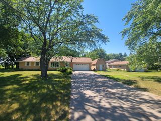 5182 45th Avenue SE, Saint Cloud, MN 56304