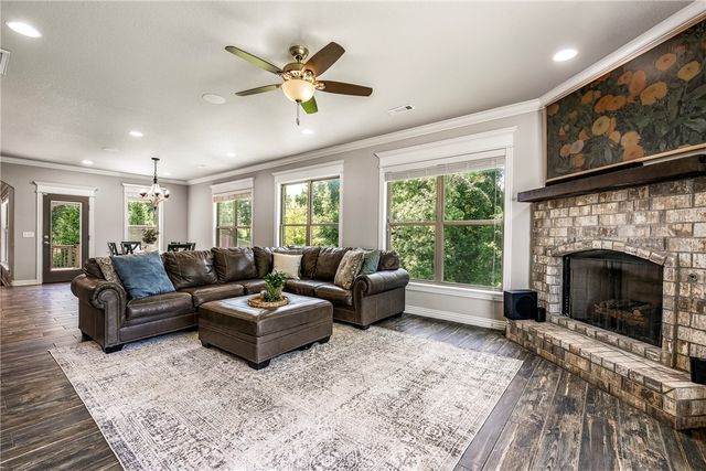 1503 Fontaine Court, Centerton, AR 72719