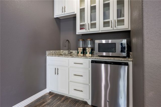 1503 Fontaine Court, Centerton, AR 72719