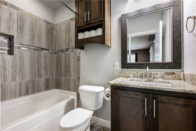1503 Fontaine Court, Centerton, AR 72719