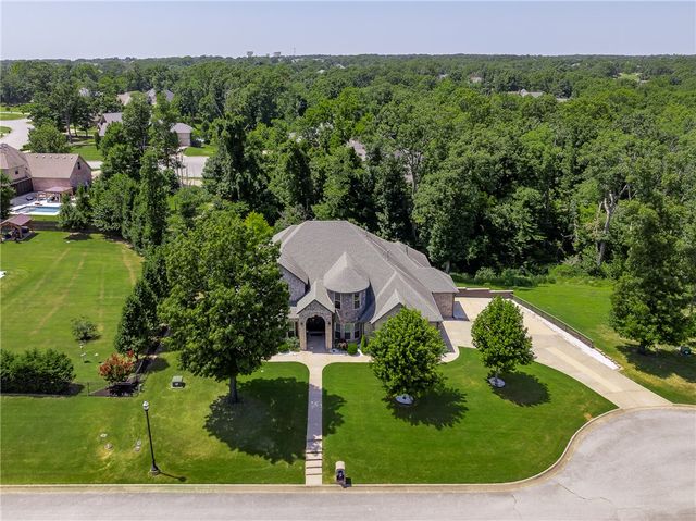 1503 Fontaine Court, Centerton, AR 72719