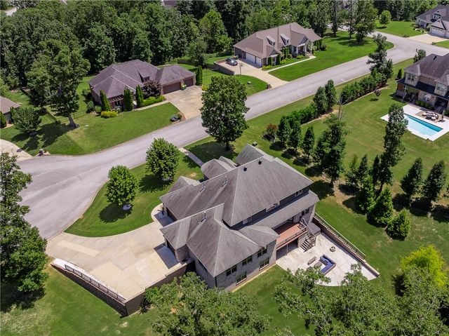 1503 Fontaine Court, Centerton, AR 72719