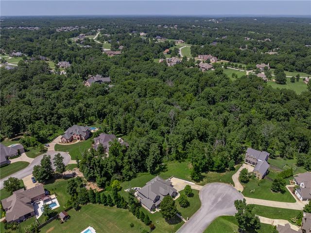1503 Fontaine Court, Centerton, AR 72719