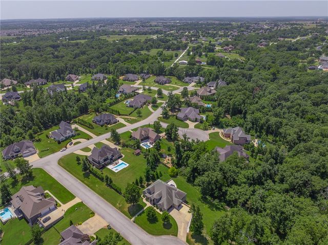 1503 Fontaine Court, Centerton, AR 72719