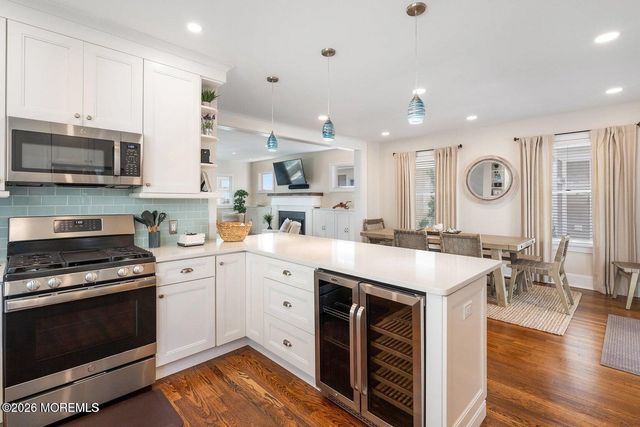 305 Ocean Avenue N, Avon-by-the-sea, NJ 07717