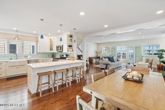 305 Ocean Avenue N, Avon-by-the-sea, NJ 07717