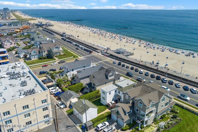 305 Ocean Avenue N, Avon-by-the-sea, NJ 07717