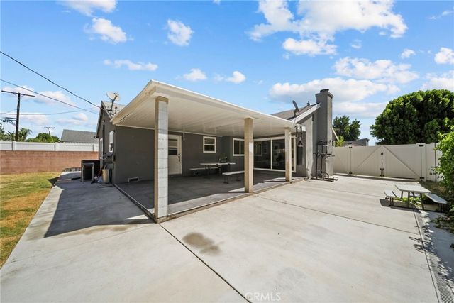 8043 Sunnybrae, Winnetka, CA 91306