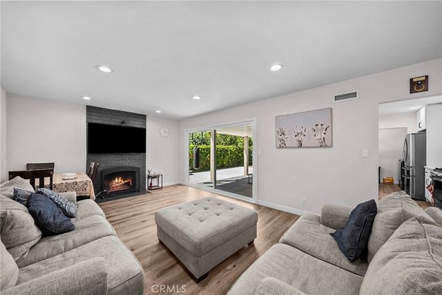 8043 Sunnybrae, Winnetka, CA 91306