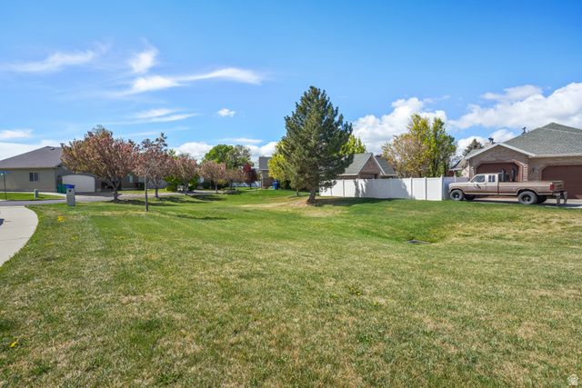 1418 N 700 W, Lehi, UT 84043