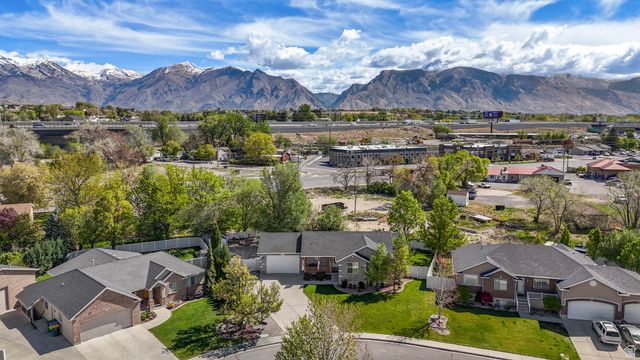 1418 N 700 W, Lehi, UT 84043