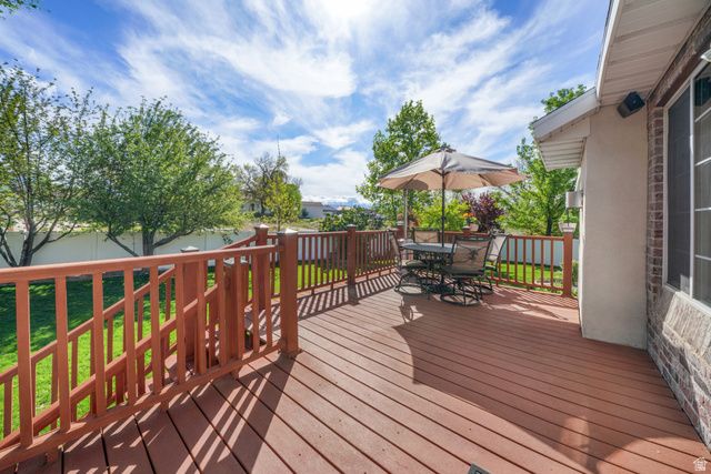 1418 N 700 W, Lehi, UT 84043