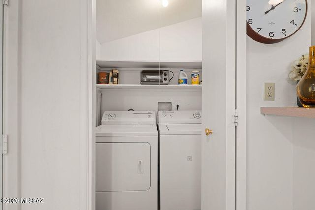 348 S Paseo Lobo Unit C, Green Valley, AZ 85614