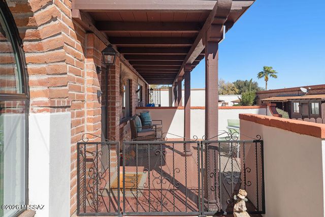 348 S Paseo Lobo Unit C, Green Valley, AZ 85614