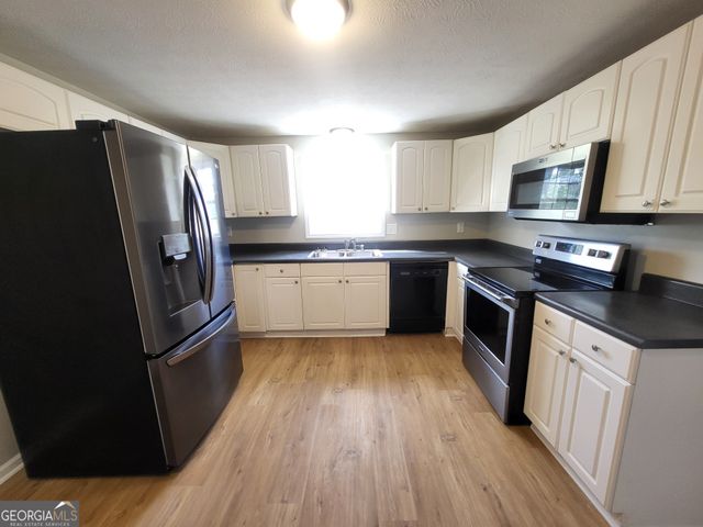 403 Trammell Avenue, Valley, AL 36854