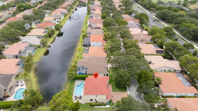 10214 NW 54th Pl, Coral Springs, FL 33076