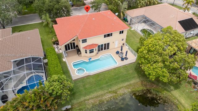 10214 NW 54th Pl, Coral Springs, FL 33076