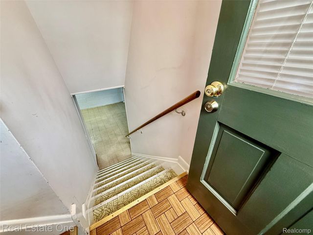 22339 Lanse Street, St. Clair Shores, MI 48081