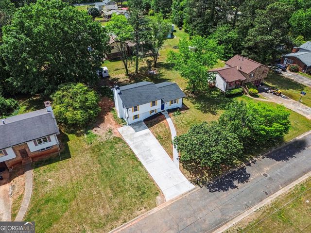 3511 Hopkins Way, Powder Springs, GA 30127