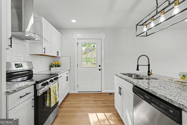 3511 Hopkins Way, Powder Springs, GA 30127