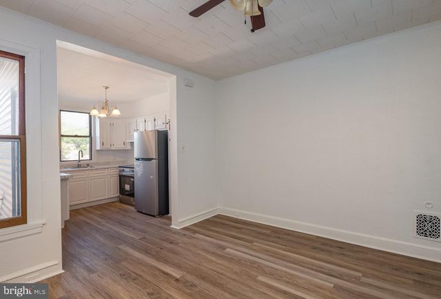 1519 FAIRVIEW ST, Reading, PA 19606