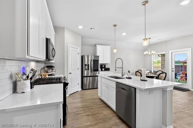 1518 S 72nd Place, Broken Arrow, OK 74014