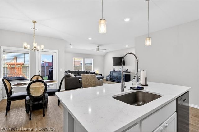 1518 S 72nd Place, Broken Arrow, OK 74014