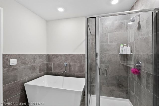 1518 S 72nd Place, Broken Arrow, OK 74014