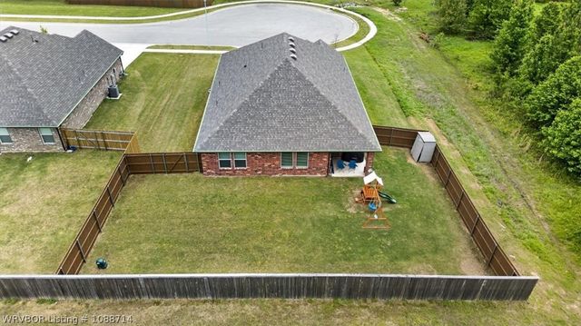 1518 S 72nd Place, Broken Arrow, OK 74014