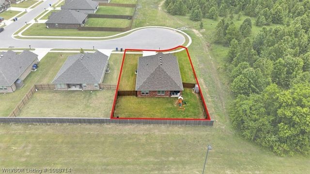 1518 S 72nd Place, Broken Arrow, OK 74014