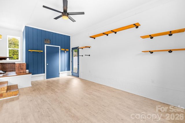 4127 Strangford Avenue, Charlotte, NC 28215