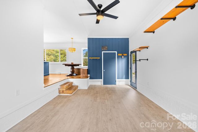 4127 Strangford Avenue, Charlotte, NC 28215