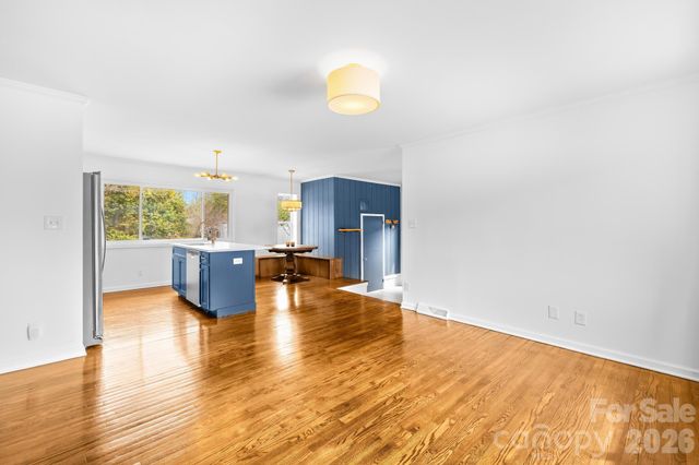 4127 Strangford Avenue, Charlotte, NC 28215