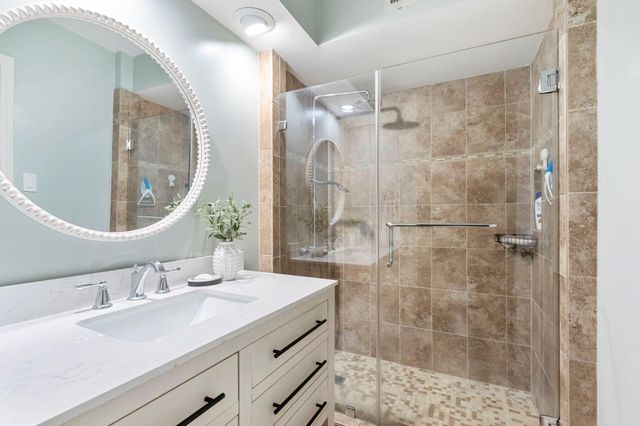 14802 Bluffridge Circle, Houston, TX 77095