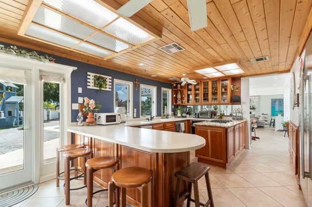 14802 Bluffridge Circle, Houston, TX 77095