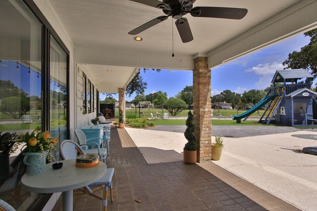 14802 Bluffridge Circle, Houston, TX 77095