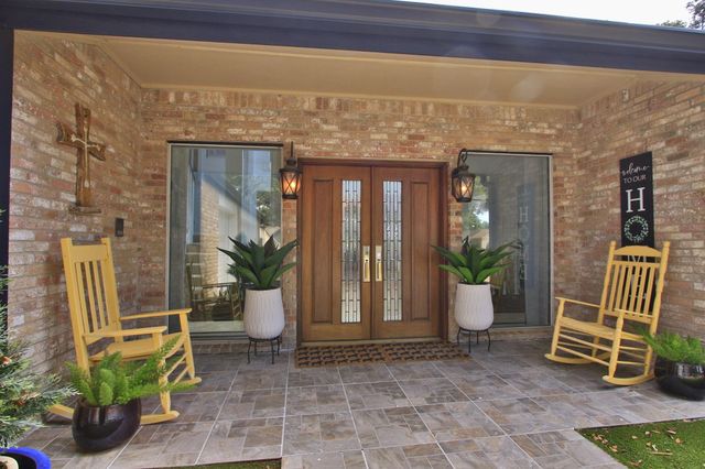 14802 Bluffridge Circle, Houston, TX 77095