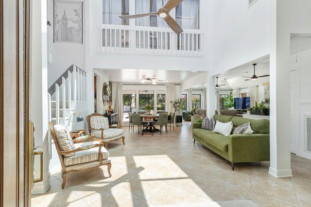 14802 Bluffridge Circle, Houston, TX 77095