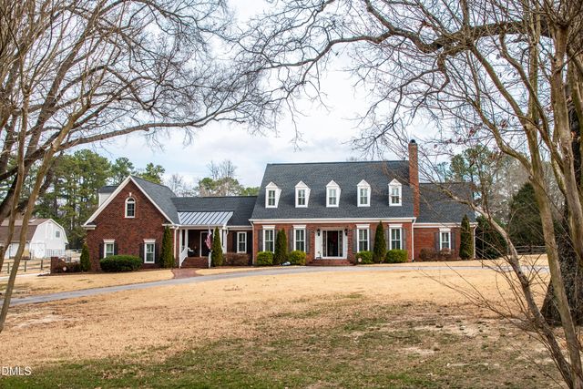 5708 Castlebrook Drive, Raleigh, NC 27604