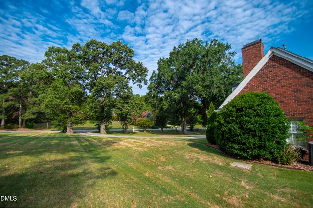 5708 Castlebrook Drive, Raleigh, NC 27604